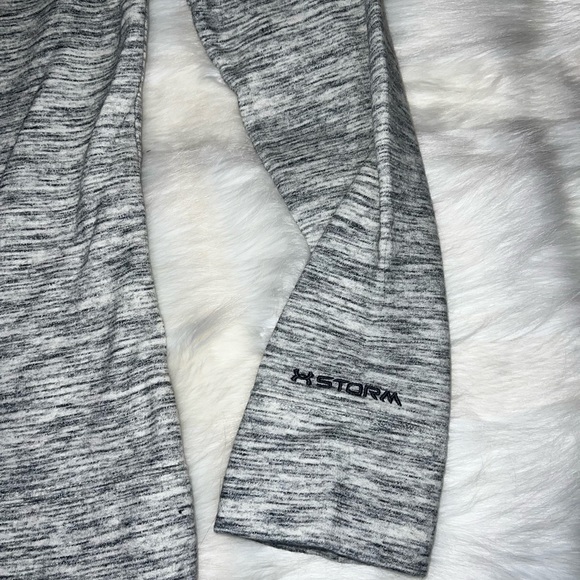 Under Armour | Women’s Grey Storm Fitted Hoodie Medium - Picture 7 of 8